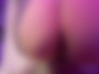 Live cam show with Lucymuur - Athletic Middle Aged on https://playwithruby.com
