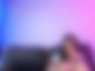 Live cam show with Lucymuur - Athletic on Camsoda