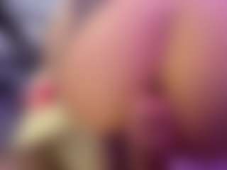 Live cam show with Lucymuur - Lovense on Camsoda