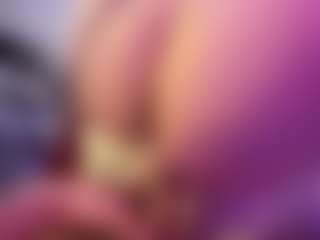 Live cam show with Lucymuur - Brown Eyes on Camsoda
