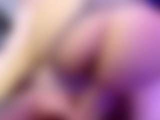 Live cam show with Lucymuur - Deepthroat on Mixed Magazine Live