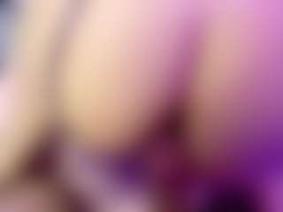 Live cam show with Lucymuur - Asshole on Streamer API