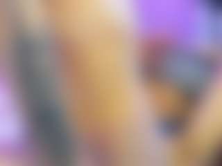 Live cam show with Lucymuur - Normal on Camsoda