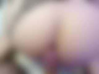 Spettacolo in cam dal vivo con Lucymuur - Middle Aged su Camsoda