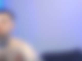 Live cam show with Lucymuur - Bedroom on SmokeAndPoke