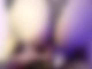 Live cam show with Lucymuur - Cute on sexytreat.net