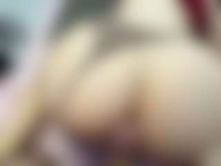 Live cam show with Lucymuur - Control on Camsoda