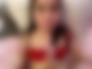 Live cam show with Lucymuur - Petite on Camsoda