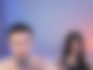 Spettacolo in cam dal vivo con Lucymuur - Striptease su Camsoda