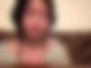 Live cam show with LuiseGursky - Cute on Camsoda