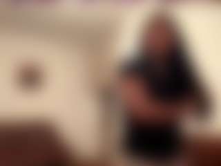 Live cam show with LuiseGursky - Yoga Young Adult on Camsoda