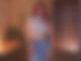 Live cam show with MarivelSicola - Striptease on Chatstar