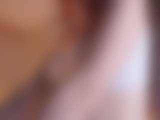 Live cam show with MarivelSicola - Striptease on Uber Horny