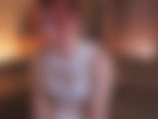 Live cam show with MarivelSicola - Lovense on Dolls Live
