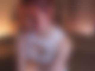 Live cam show with MarivelSicola - New Big Tits on Strip Flash - Live Sex Shows