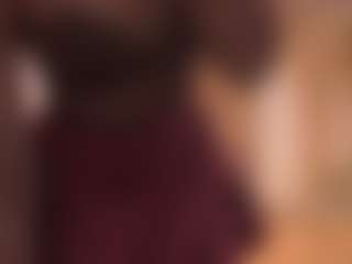 Live cam show with MarivelSicola - Brown Hair on Mixed Magazine Live