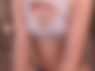 Live cam show with MarivelSicola - College on Camsoda
