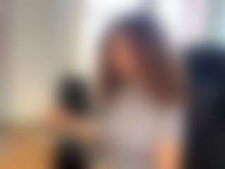 MedaSewald's Live Sex Cam Show