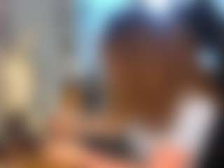 MedaSewald's Live Sex Cam Show
