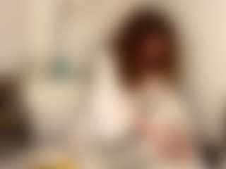 MedaSewald's Live Sex Cam Show