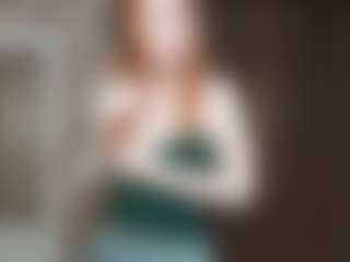 Live cam show with MelissaHalsema - Spank on CamClone