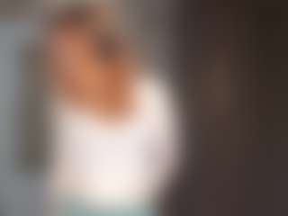 Live cam show with MelissaHalsema - Striptease on Mixed Magazine Live