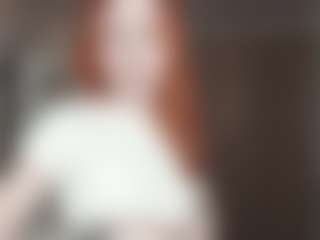 Live cam show with MelissaHalsema - Blue Eyes on TastyBlacksLive