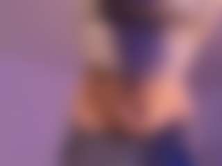 MireyaBengochia's Live Sex Cam Show