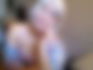 PearlKiki19's Live Sex Cam Show
