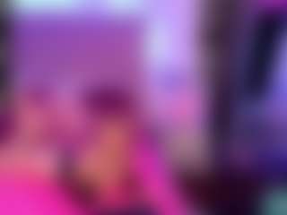 RoxyeSinner's Live Sex Cam Show
