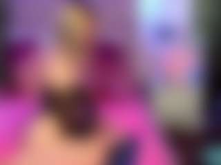 RoxyeSinner's Live Sex Cam Show