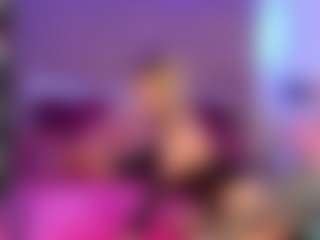 RoxyeSinner's Live Sex Cam Show