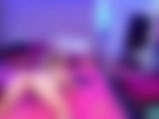 Live cam show with RoxyeSinner - Cock Rating on Uber Horny