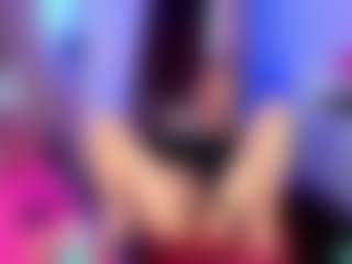 RoxyeSinner's Live Sex Cam Show