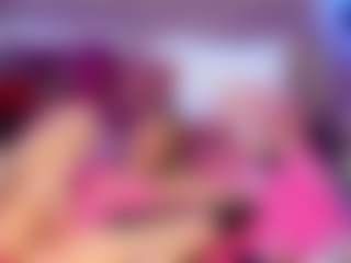 RoxyeSinner's Live Sex Cam Show