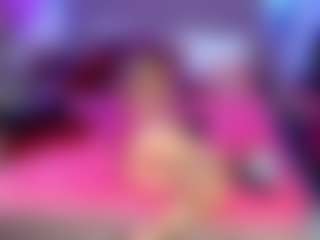 RoxyeSinner's Live Sex Cam Show