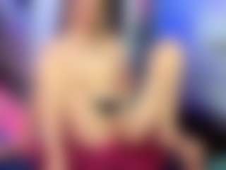 Live cam show with RoxyeSinner - Squirt on Hubzter Live