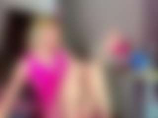 RoxyeSinner's Live Sex Cam Show