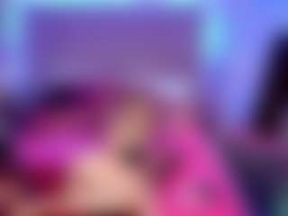 RoxyeSinner's Live Sex Cam Show