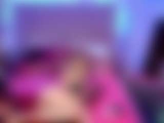 RoxyeSinner's Live Sex Cam Show