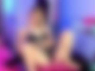 RoxyeSinner's Live Sex Cam Show