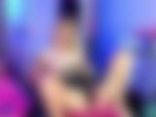 RoxyeSinner's Live Sex Cam Show