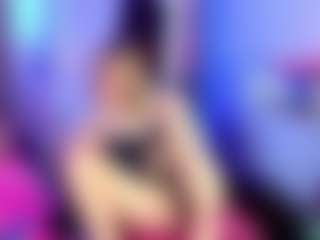 RoxyeSinner's Live Sex Cam Show