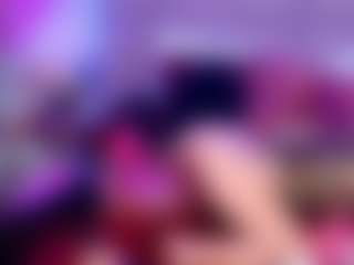 RoxyeSinner's Live Sex Cam Show