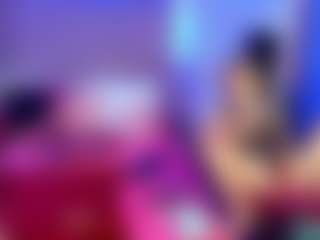 RoxyeSinner's Live Sex Cam Show