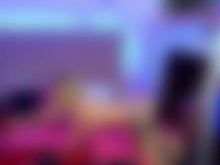 RoxyeSinner's Live Sex Cam Show