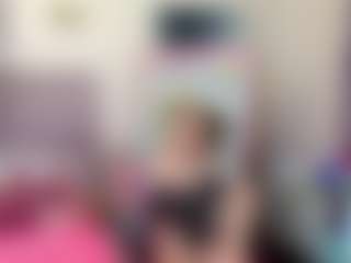 RoxyeSinner's Live Sex Cam Show