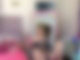 RoxyeSinner's Live Sex Cam Show