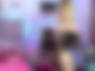 RoxyeSinner's Live Sex Cam Show