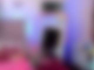 RoxyeSinner's Live Sex Cam Show